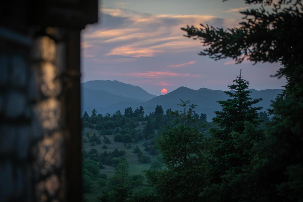 Relax In Mainalo Villa Radhos ภายนอก รูปภาพ